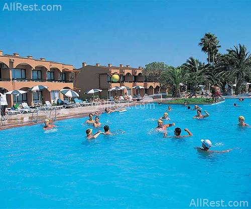 Pine Bay Beach Club 2